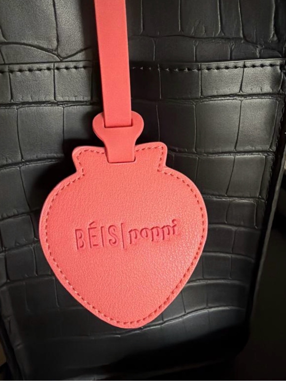 BEIS x Poppi Strawberry Mirror Bag Charm - Picture 5 of 6